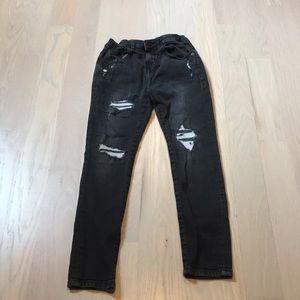 Black skinny jeans